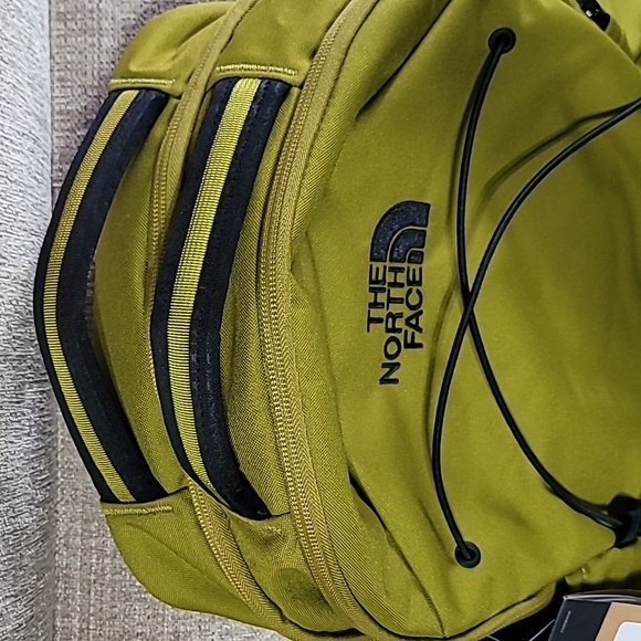 The Northface Jester Backpack - Picture 12 of 15